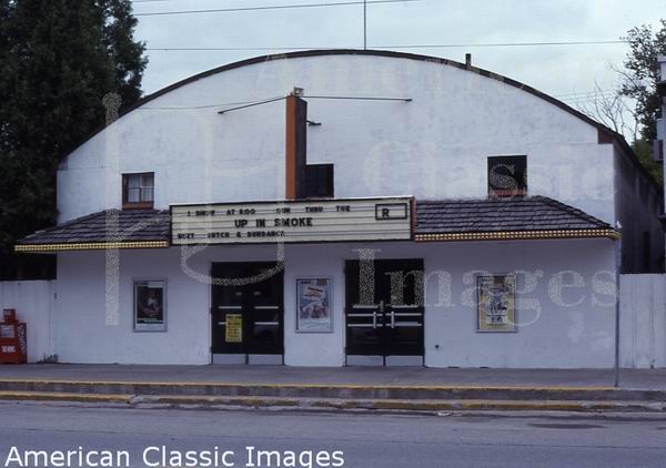 Bellaire Theatre - FROM AMERICAN CLASSIC IMAGES